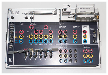 ノーベルインプラントの機材